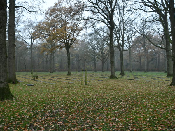 Vladslo_German_Cemetery_WW1_Nov_2020